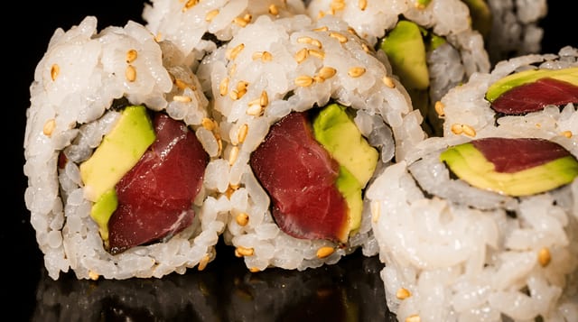 Tuna & Avocado Roll.